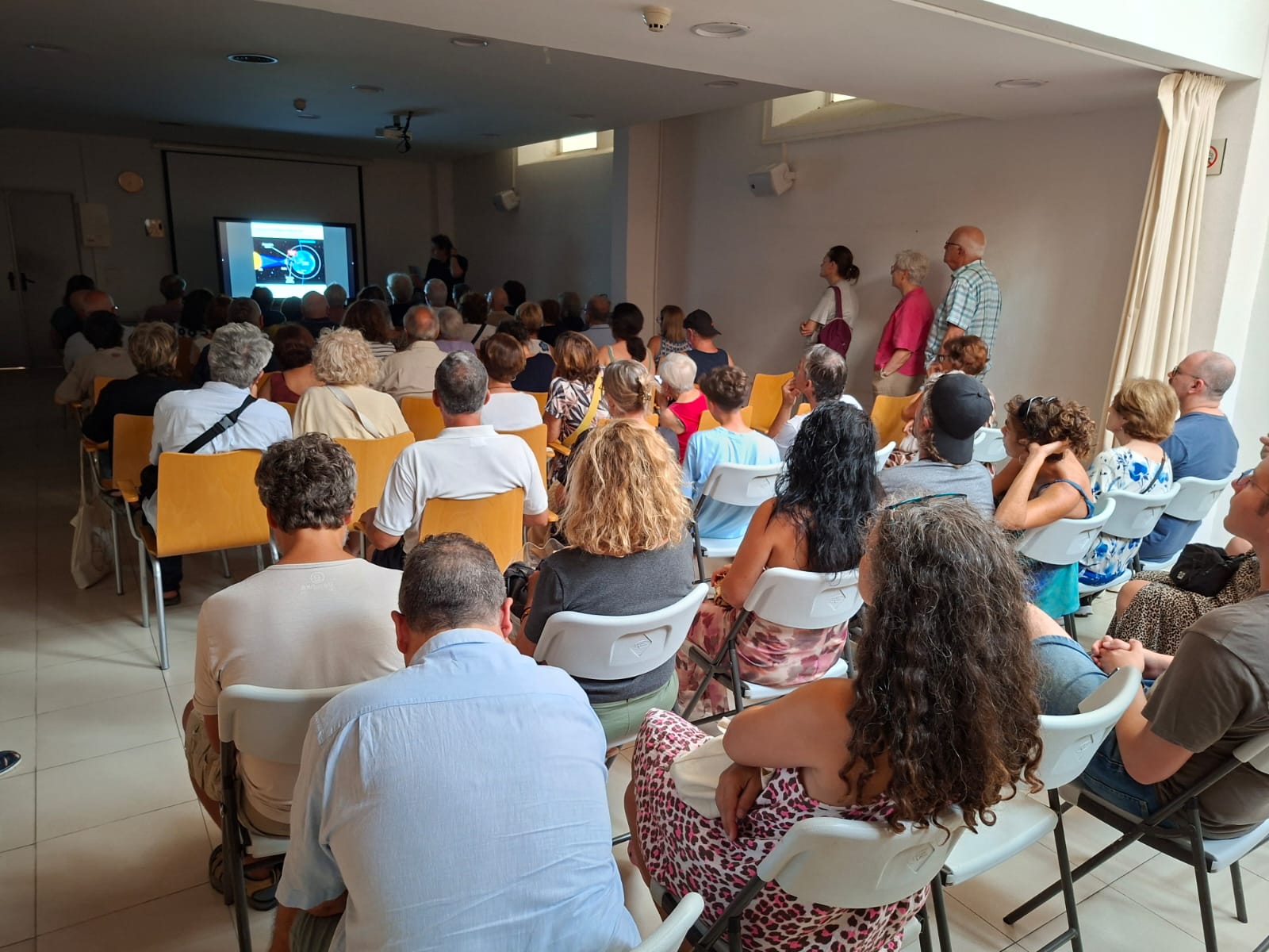 Sant Feliu acull una conferència sobre  l'eclipsi del 12 d'agost